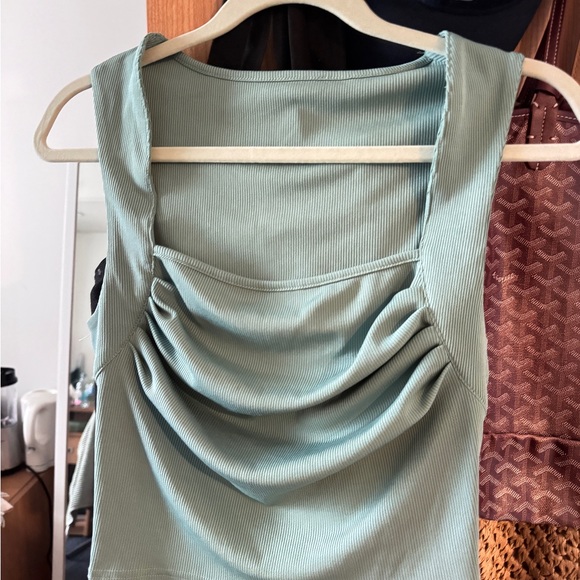 Elegant Green Turquoise Top - Picture 1 of 3